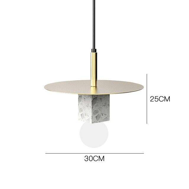 Suspension design LED avec cube en marbre et disque doré