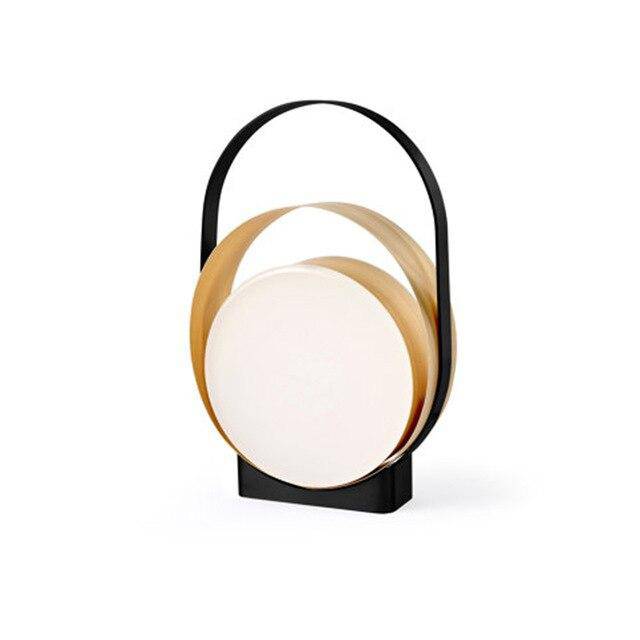 Lampe à poser design LED avec anneaux métal et disque lumineux