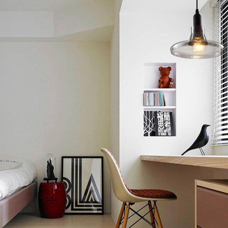 Suspension design LED noire avec abat-jour arrondie en verre