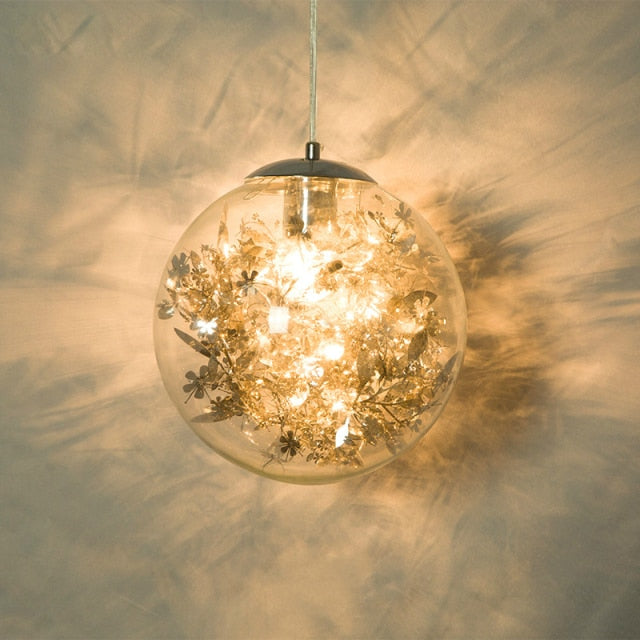 Suspension design LED boule en verre avec feuilles chromées intérieur