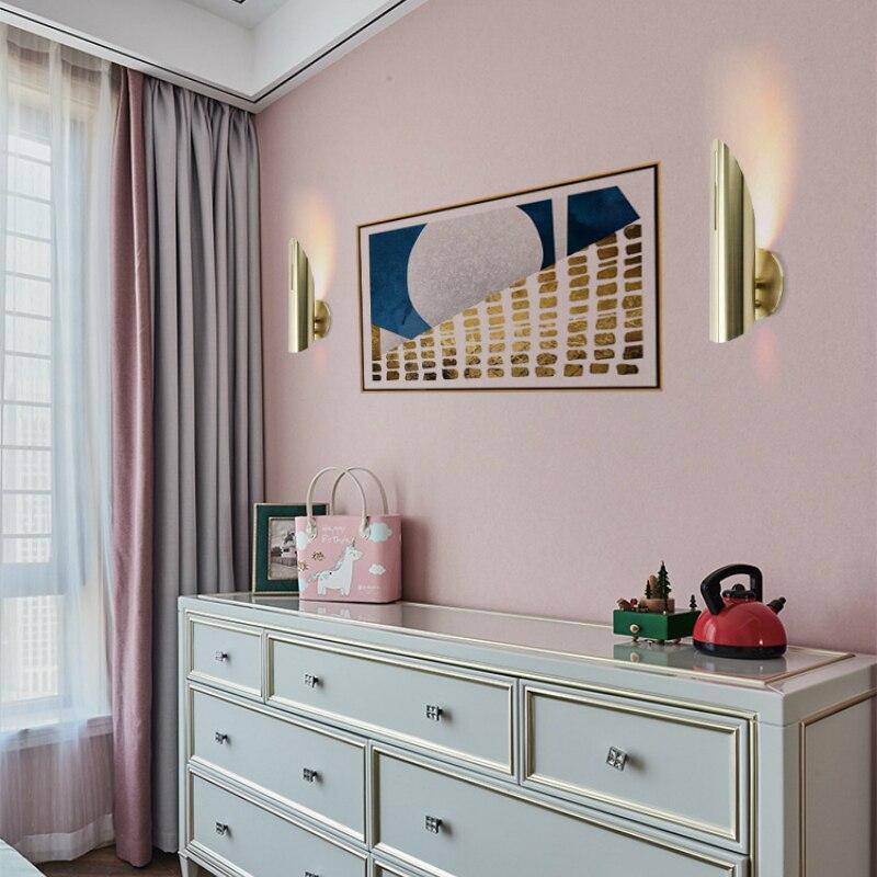 Applique murale LED design finitions dorées luxury