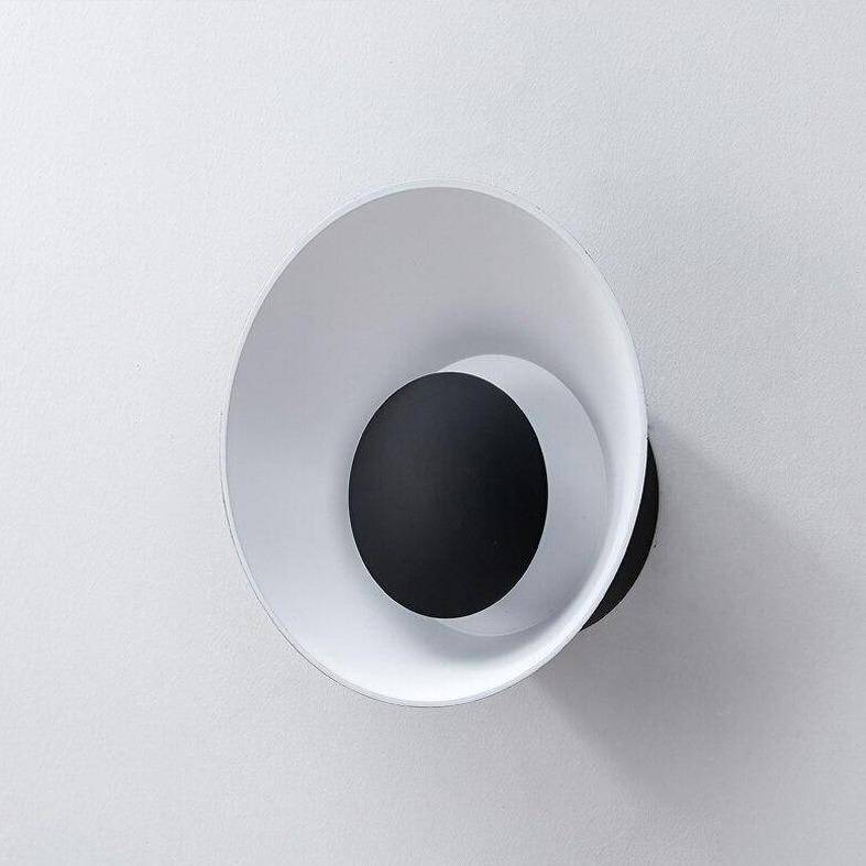 Applique murale design à LED avec coupe en métal coloré Loft