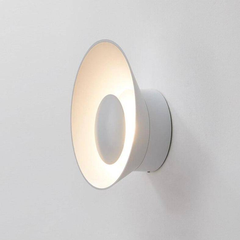 Applique murale design à LED avec coupe en métal coloré Loft