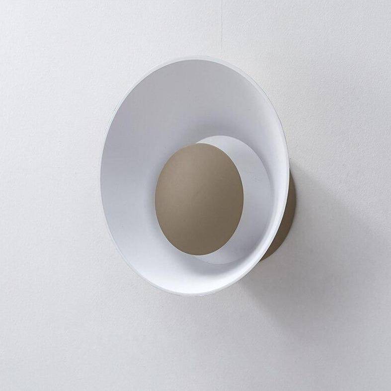 Applique murale design à LED avec coupe en métal coloré Loft