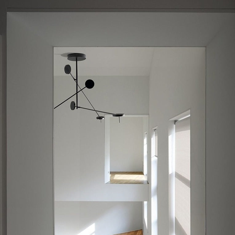 Lustre design luxury orbite en métal argenté Kaksa