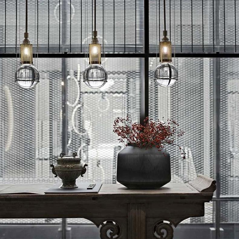 Suspension rétro avec boule en cristal Olivia