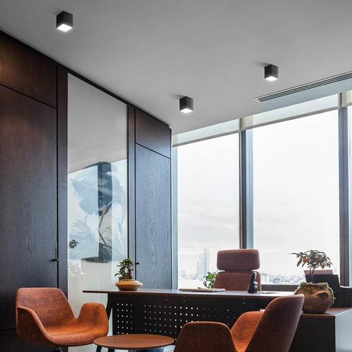 Spot design LED en forme de cube en aluminium Beal