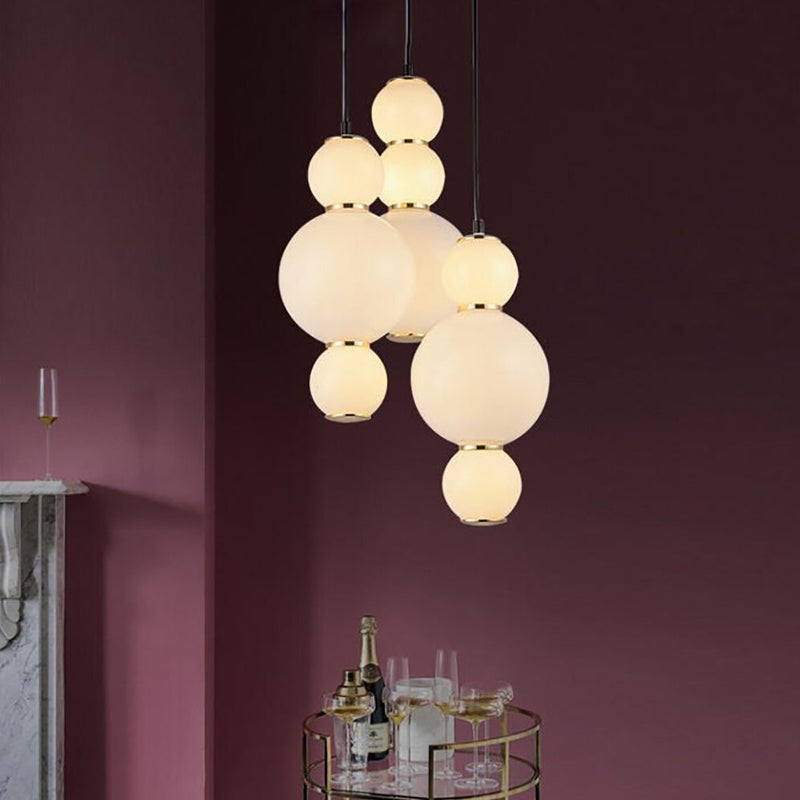 Suspension moderne LED avec perles lumineuses Julene