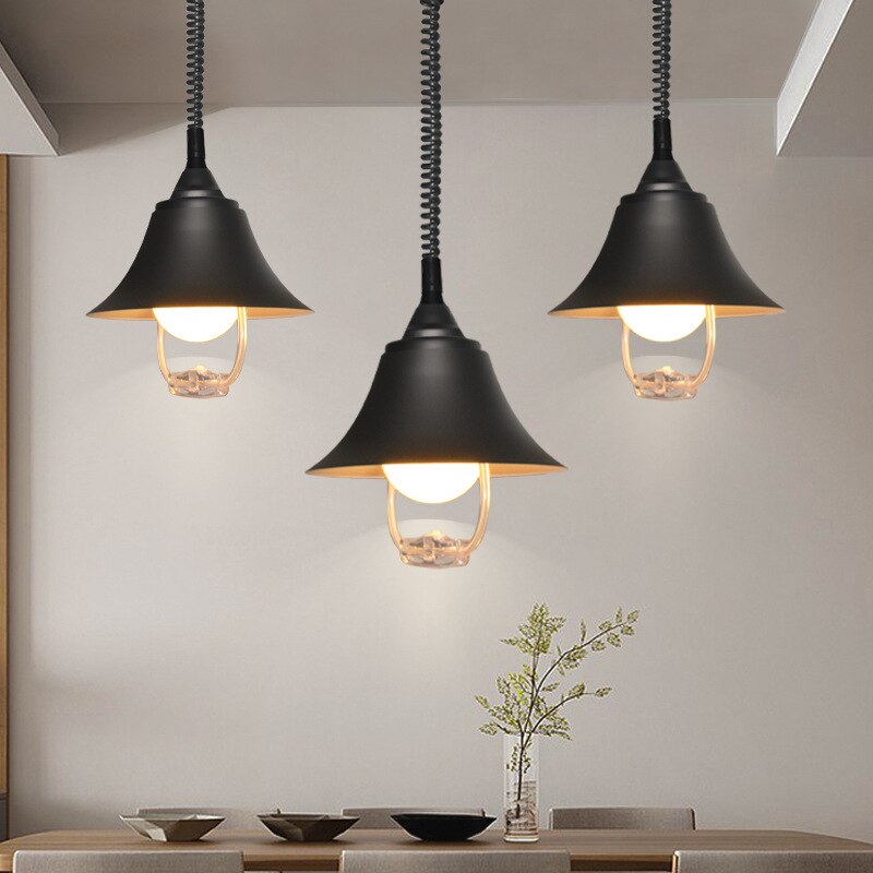 Suspension industrielle abat-jour conique arrondi et coloré Chione