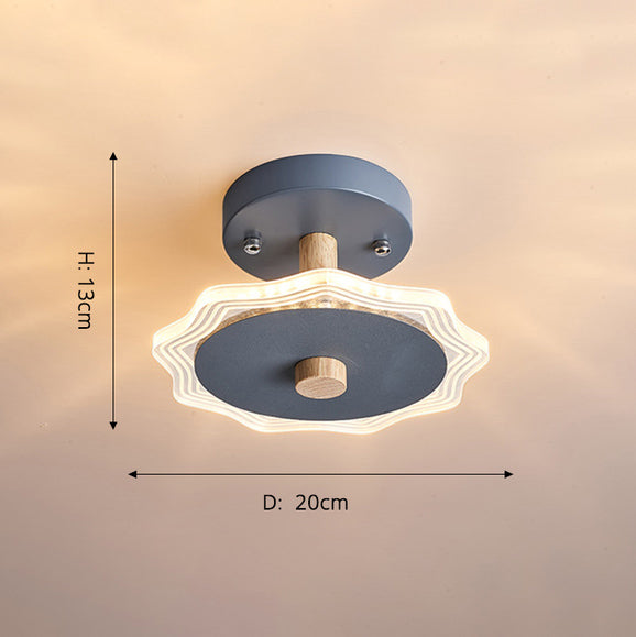 Plafonnier design avec des formes originales en métal Basil