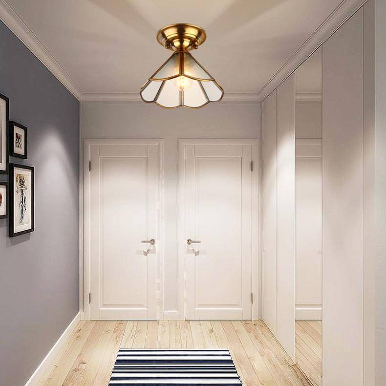 Applique murale dorée géométrique Corridor