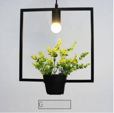 Suspension à forme avec plantes verte Trazos