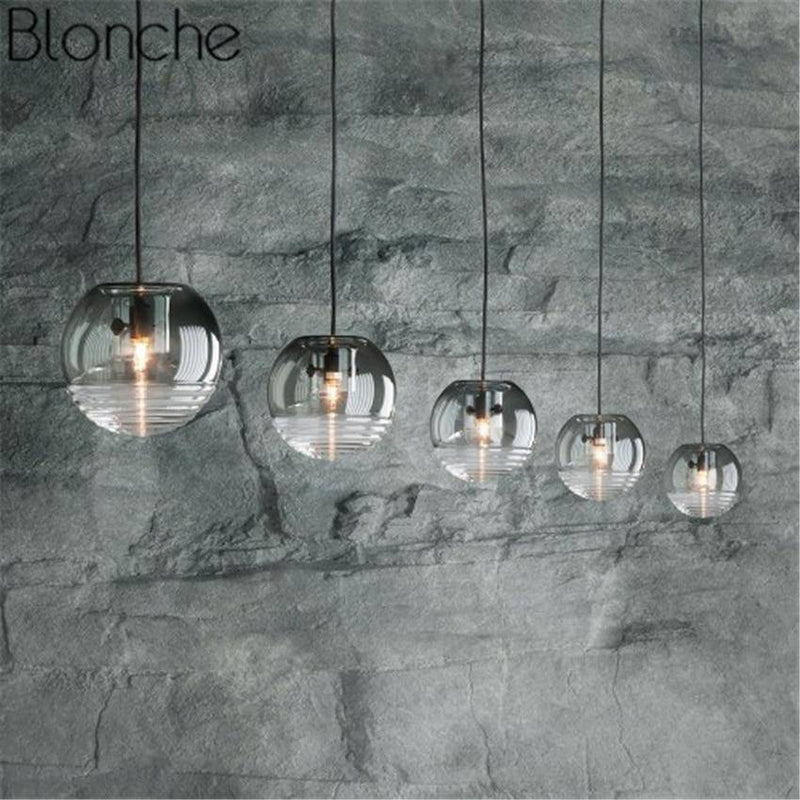 Suspension design boule en verre fumé Flask
