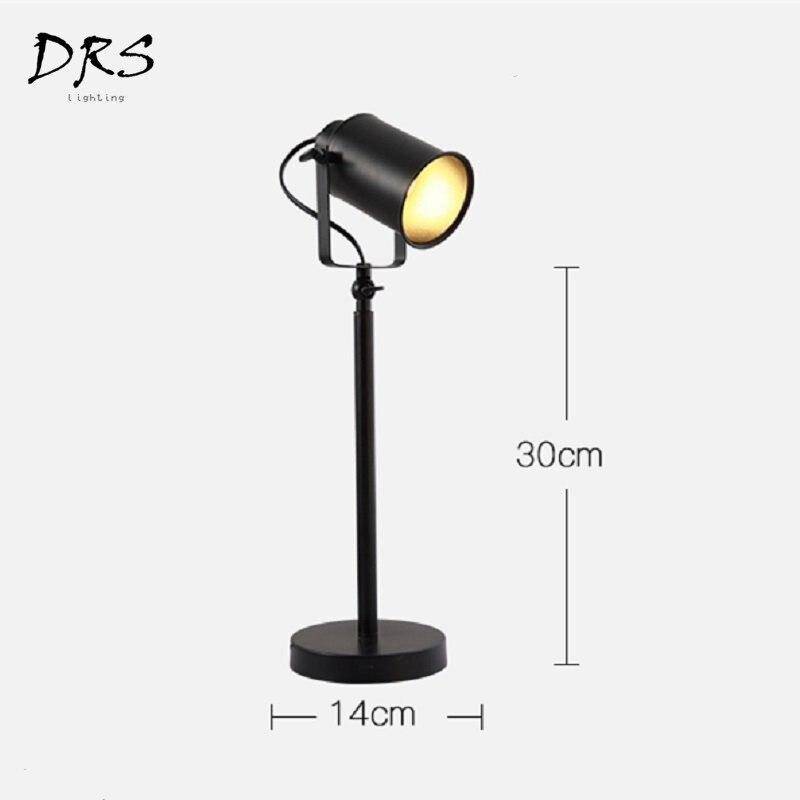 Lampe de bureau à LED spot ajustable sur pied noir