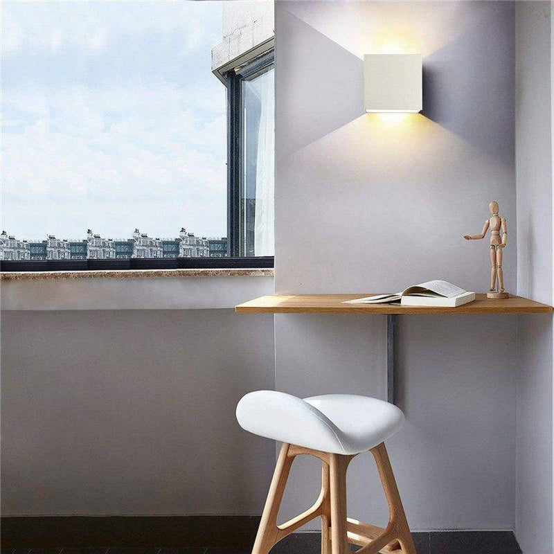 Applique murale LED cubique simple Reading