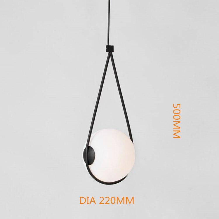 Suspension design boule accrochée Designer