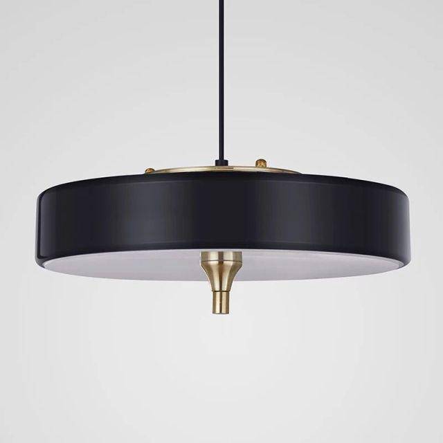 Suspension design LED avec abat-jour circulaire en métal style Juna