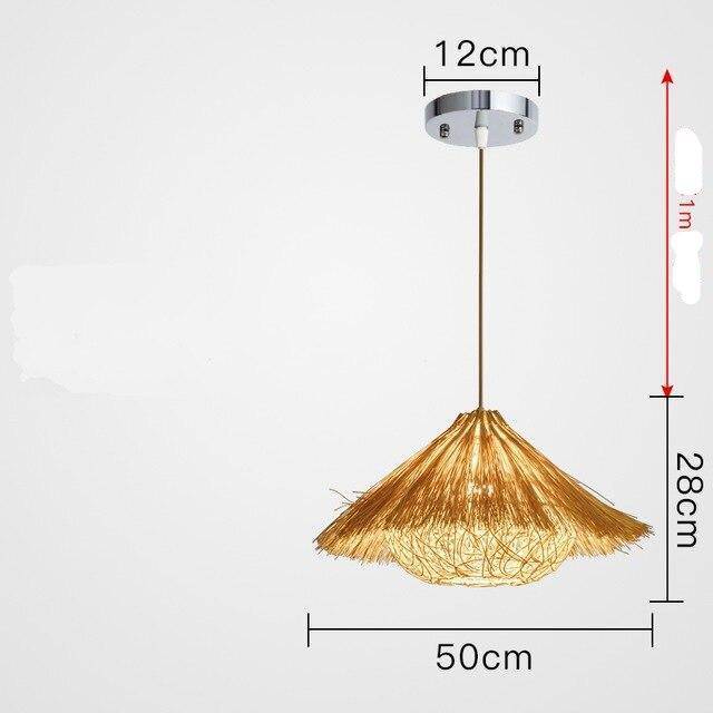 Suspension triangle en paille tissé Woven