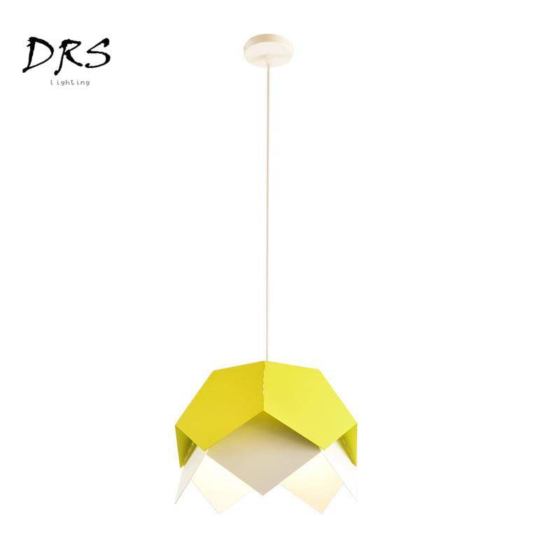 Suspension géométrique de couleur Leisure