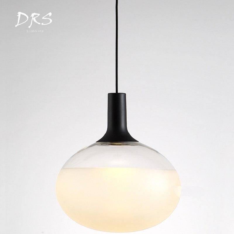 Suspension design boule en verre Simple