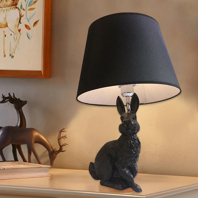 Lampe de Table lapin moderne en résine créative - vue 7 sur 7
