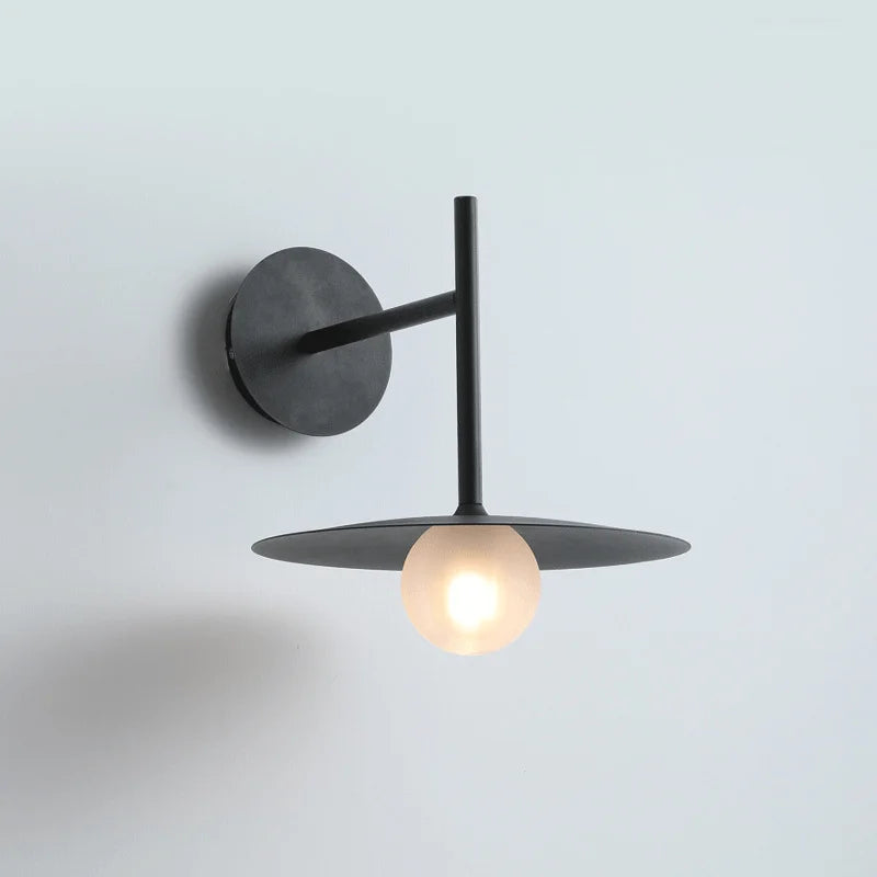 applique murale nordique design soucoupe volante éclairage décoratif moderne - vue 2 sur 9