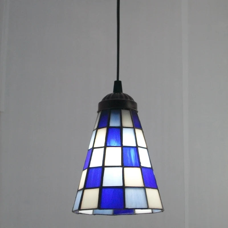 Minimalist retro chandelier for bar and restaurant decor