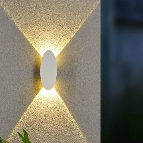 Modern minimalist LED wall light for indoor and outdoor use - vue 7 sur 9