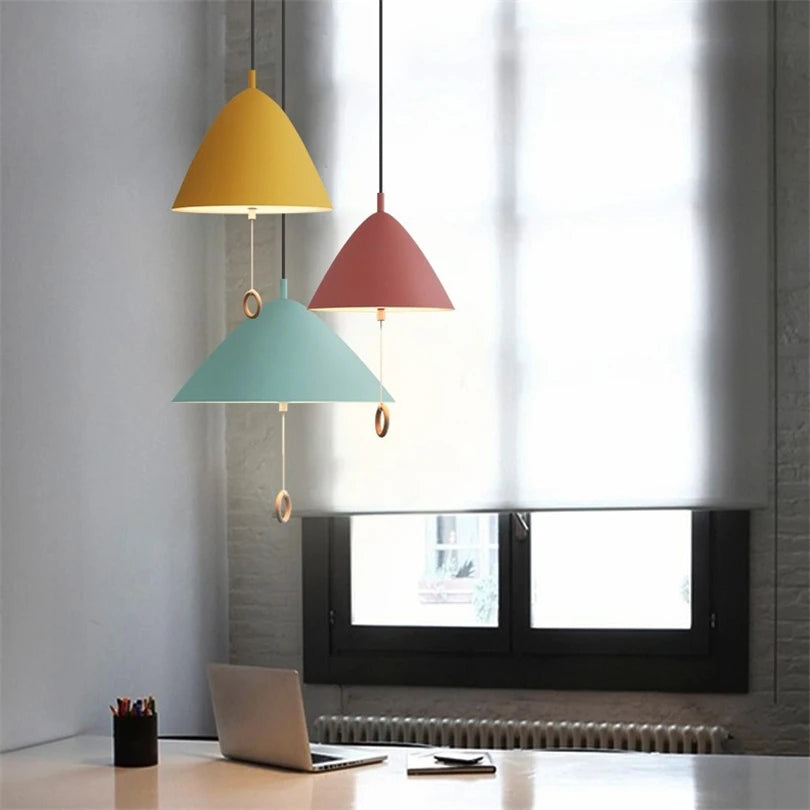 suspension design simple macaron avec interrupteur à tirer - vue 5 sur 10