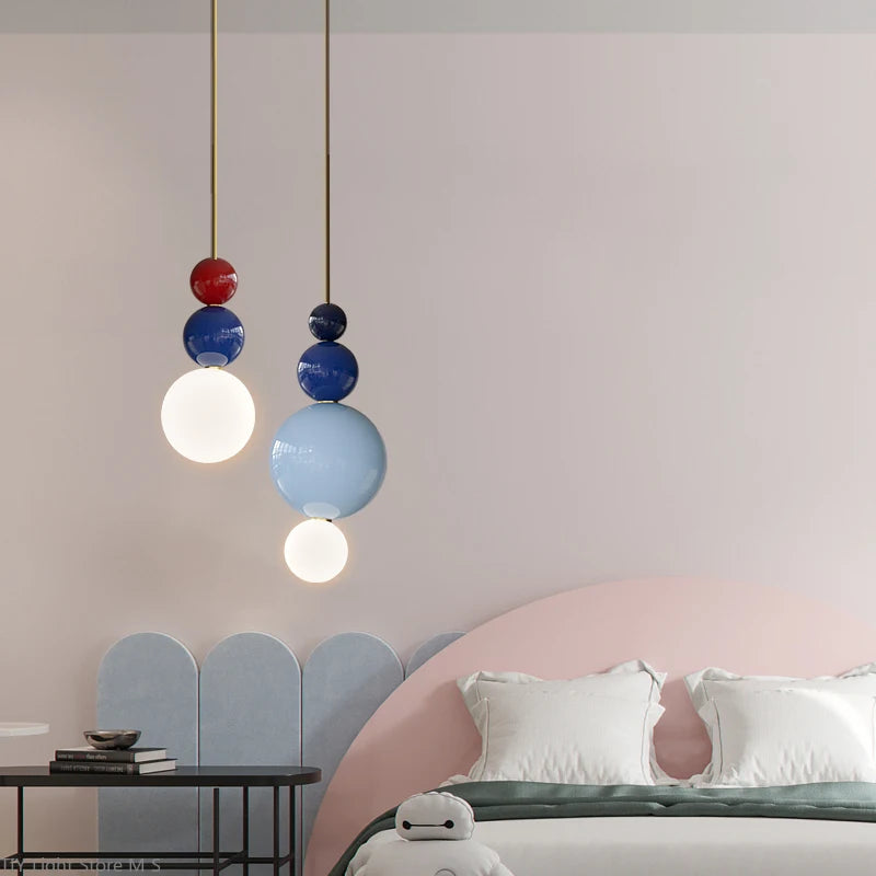 modern minimalist pendant light in gourd resin - vue 4 sur 9