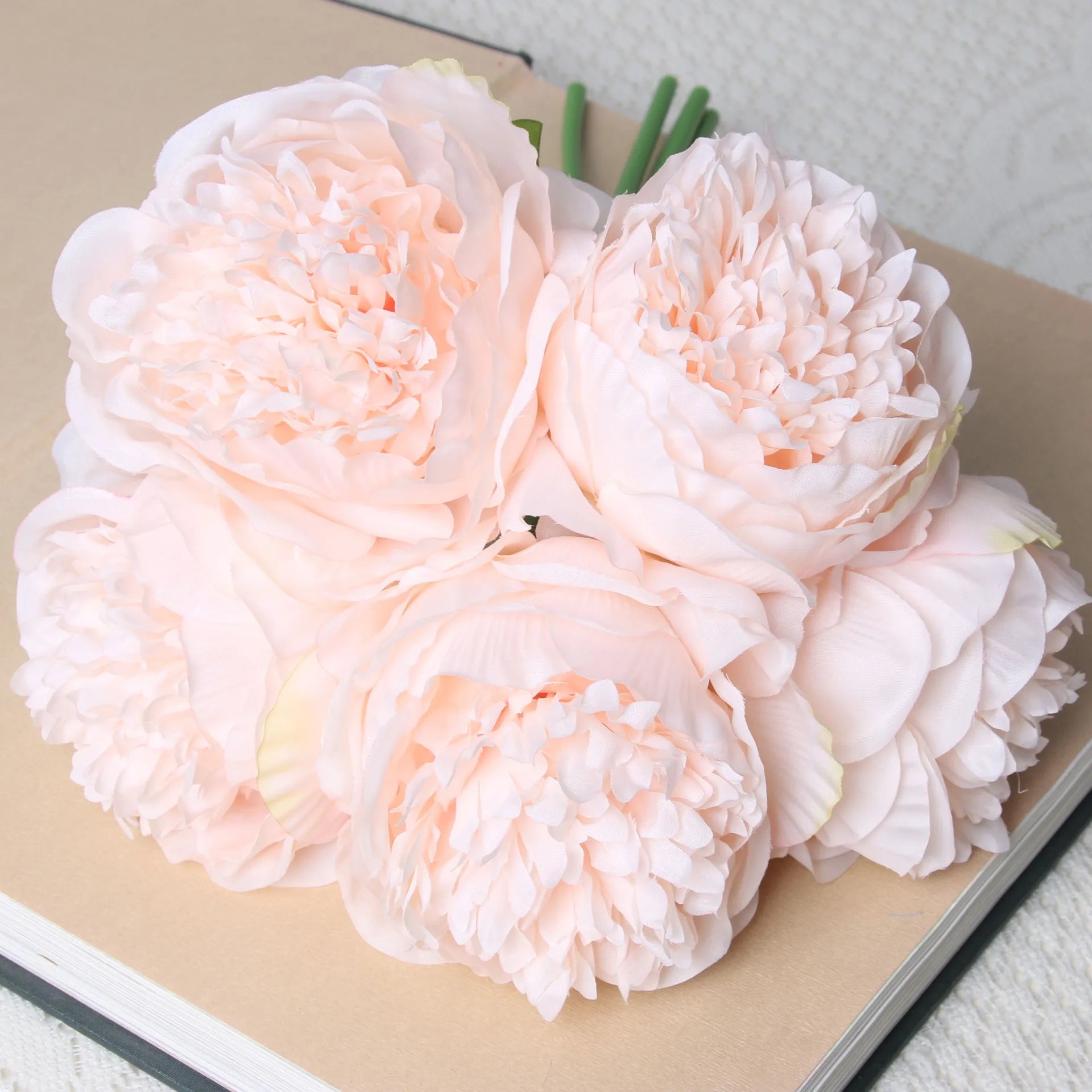 bouquet de 5 têtes de roses et pivoines artificielles pour mariage décoration - vue 5 sur 13