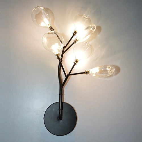Modern tree-shaped wall light with elegant minimalist design - vue 2 sur 10