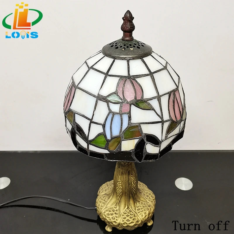 lampe de table style tiffany en verre antique pour décoration intérieure - vue 6 sur 6