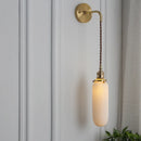 applique murale en porcelaine blanche design nordique élégant pour intérieur