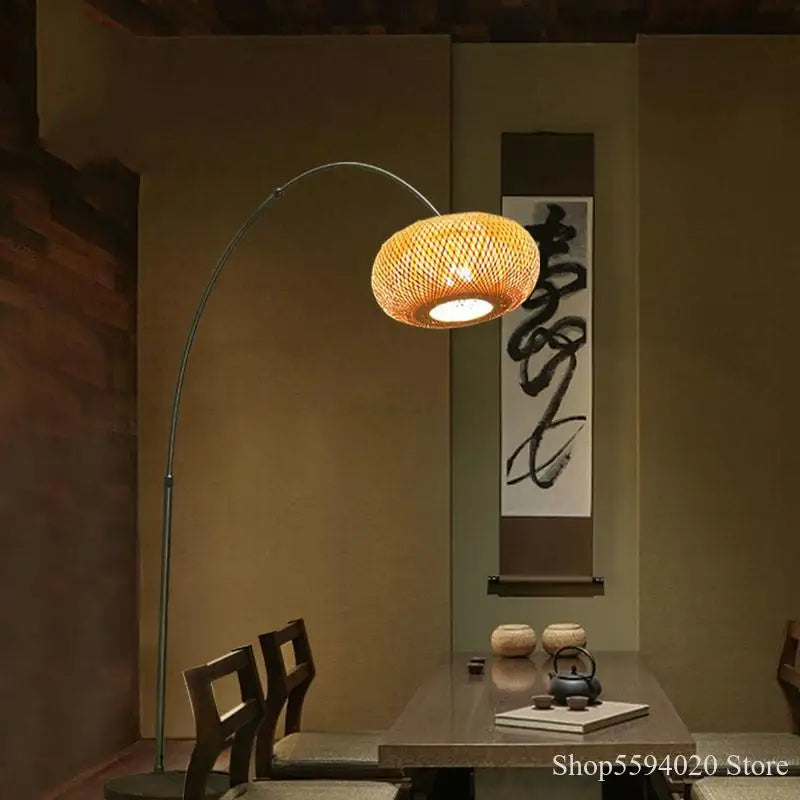 lampadaire zen chinois en bois design japonais à LED