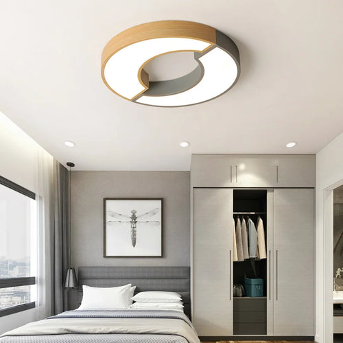 Nordic minimalist round wooden LED ceiling light - vue 4 sur 9