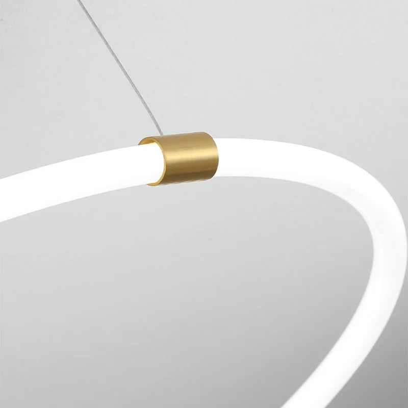 Plafonnier design ronds LED éclairage 360 degrés en acrylique - vue 5 sur 11