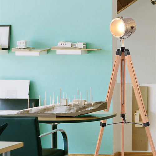 lampadaire nordique en bois massif avec éclairage led moderne