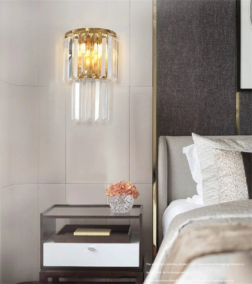 Modern minimalist crystal wall light for interior decoration - vue 3 sur 9