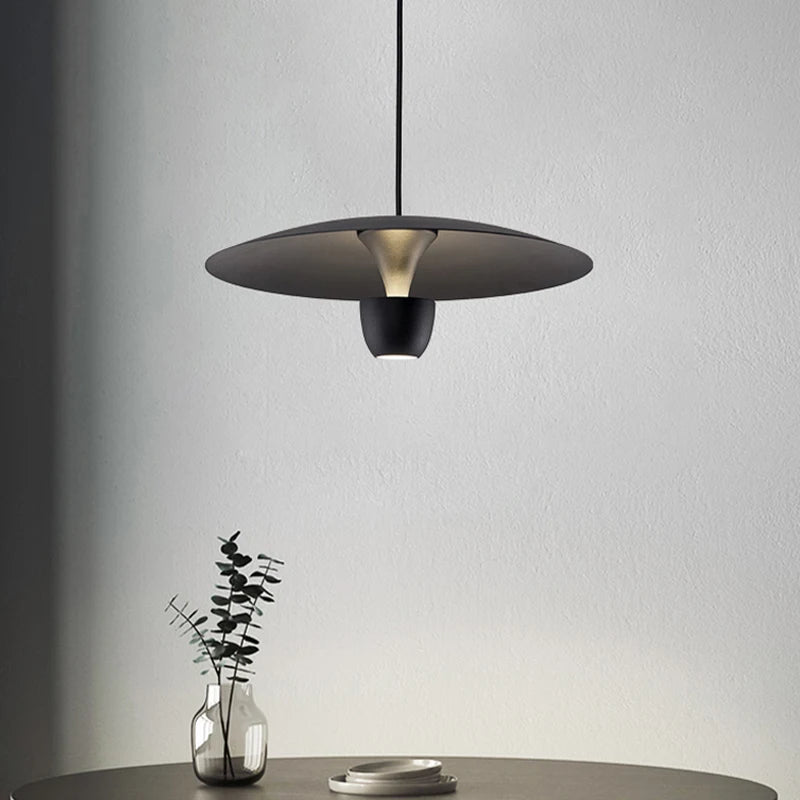 Modern minimalist Nordic-style chandelier for interior decoration - vue 6 sur 10