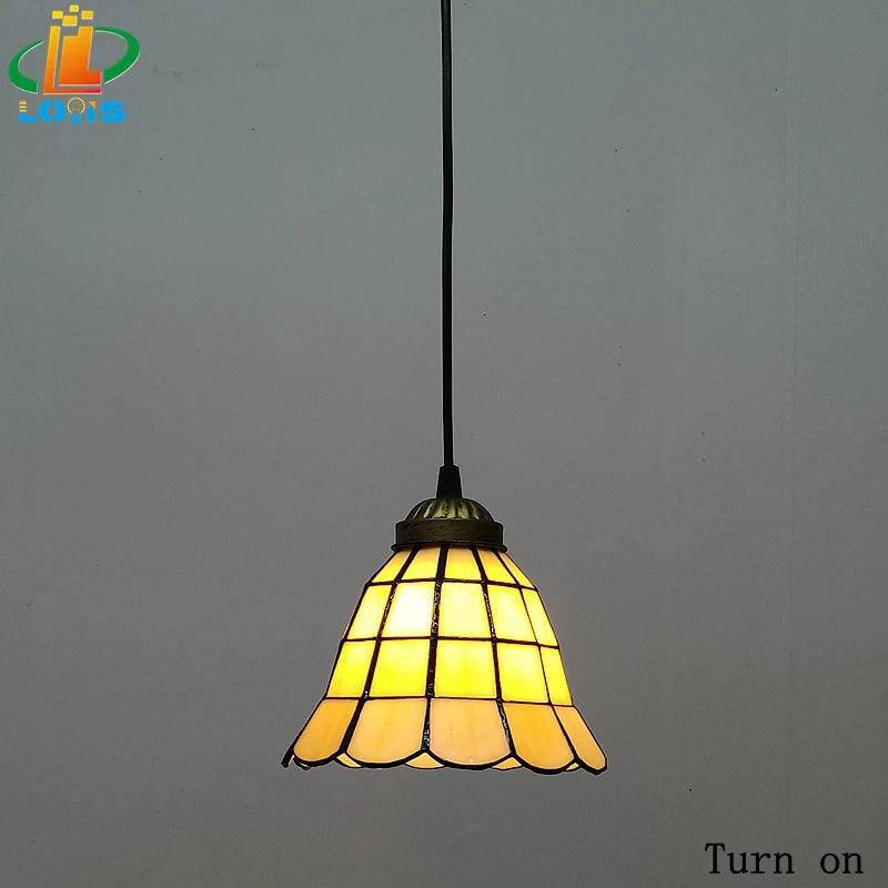Minimalist retro chandelier for bar and restaurant decor - vue 19 sur 22