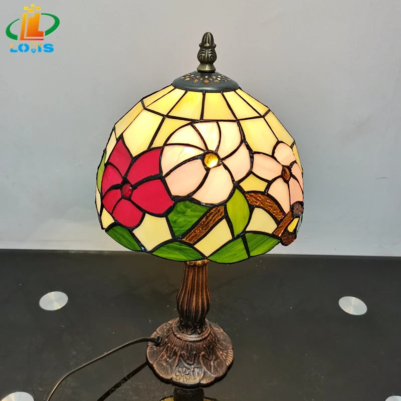 lampe de table style américain en verre teinté pour intérieur décoratif - vue 3 sur 7