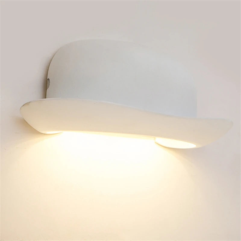 applique murale chapeau à LED aluminium design minimaliste - vue 4 sur 6