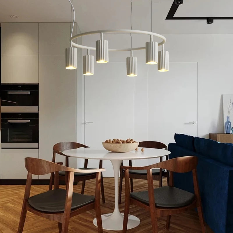 Suspension au design nordique moderne