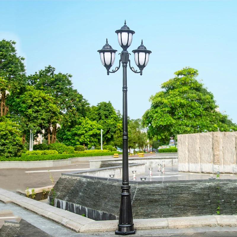 lampe de jardin européenne à quatre têtes étanche pour extérieur - vue 10 sur 12