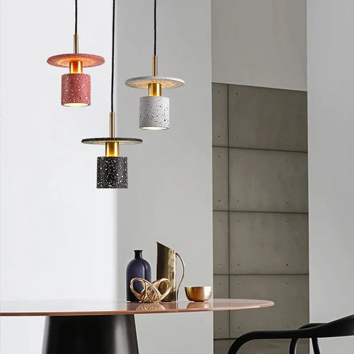 suspension design en terrazzo pour restaurant et bar