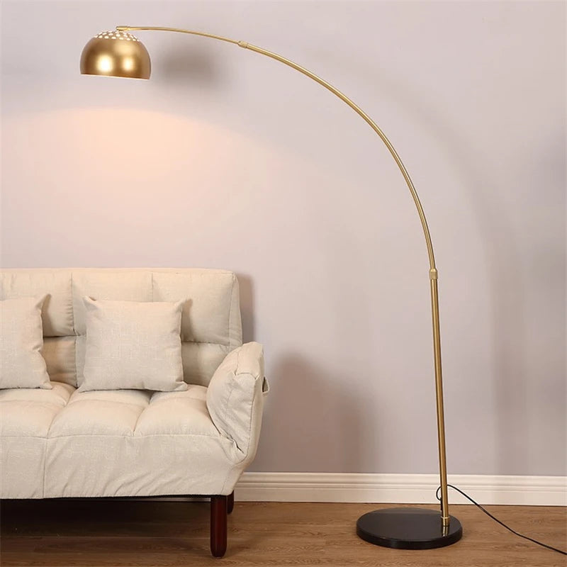 lampadaire nordique led en fer simple avec base en marbre
