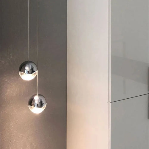 Modern glass pendant light for minimalist interior decor - vue 2 sur 9