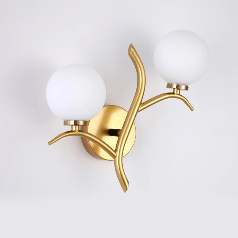 Applique murale led en métal nordique boule de verre dorée postmoderne loft café - vue 6 sur 8