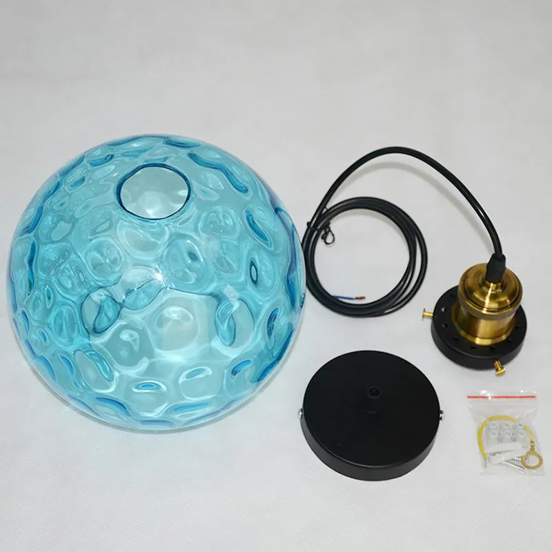 Suspension LED en forme de boule de verre au design moderne - vue 4 sur 9